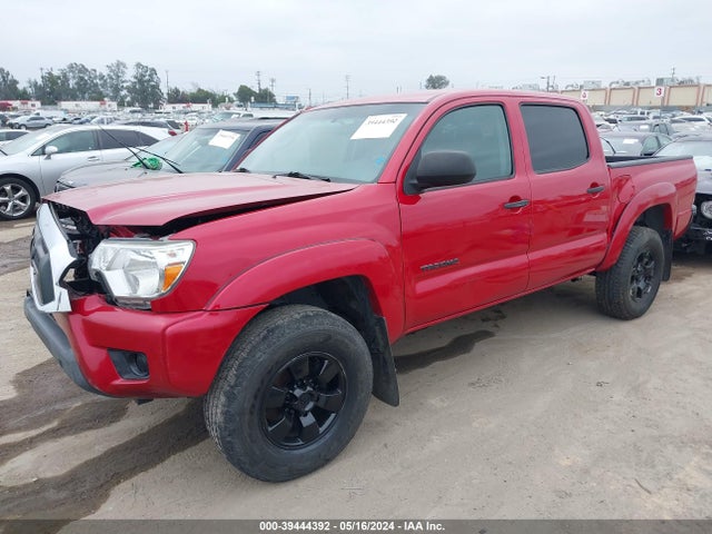 Toyota Tacoma Prerunner 2015 5TFJX4GN8FX038424 Image 2