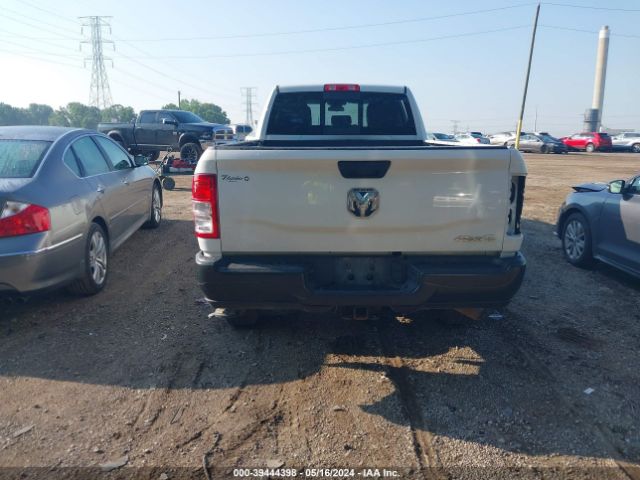 3C6UR5HJXKG590683 RAM 2500 Tradesman  4x4 8' Box