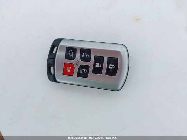 Toyota SIENNA XLE 2020 5TDYZ3DC8LS034963 Image 11