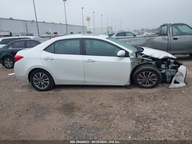 5YFBURHEXHP666656 Toyota Corolla Xle