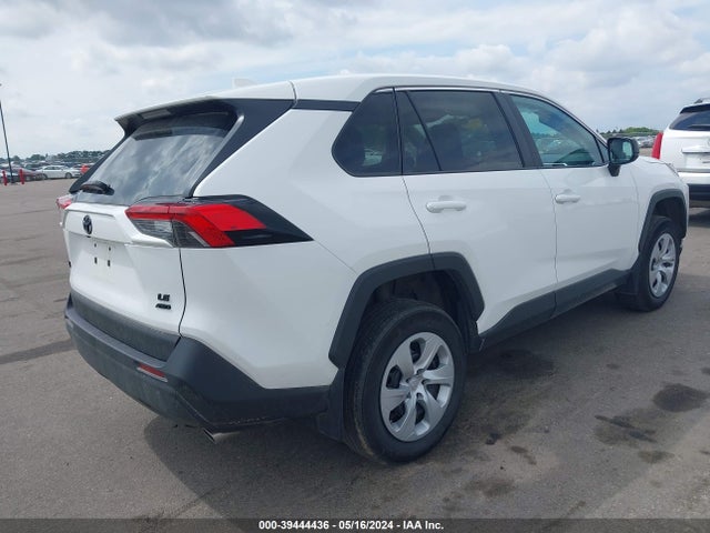 Toyota RAV4 LE 2022 2T3F1RFV3NC294027 Image 4