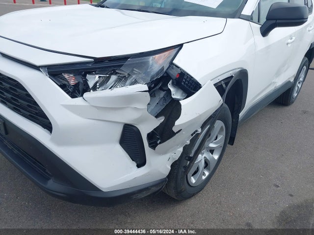 Toyota RAV4 LE 2022 2T3F1RFV3NC294027 Image 6