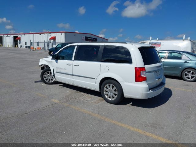 2015 CHRYSLER TOWN & COUNTRY 2C4RC1BG1FR697899 Photo 2