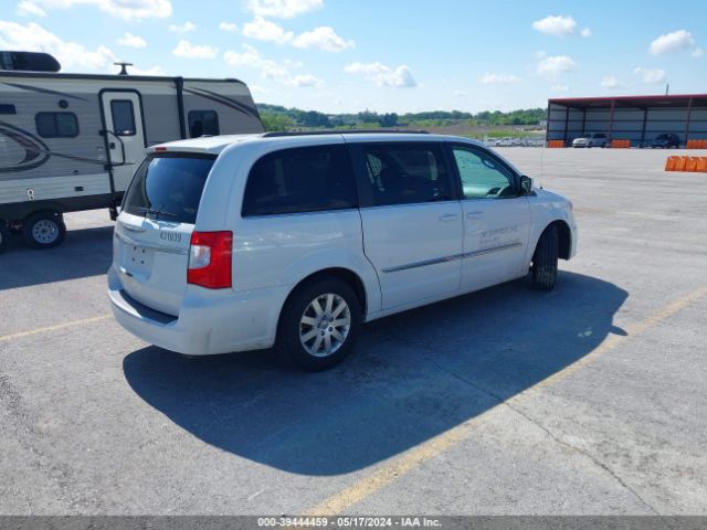 2015 CHRYSLER TOWN & COUNTRY 2C4RC1BG1FR697899 Photo 3