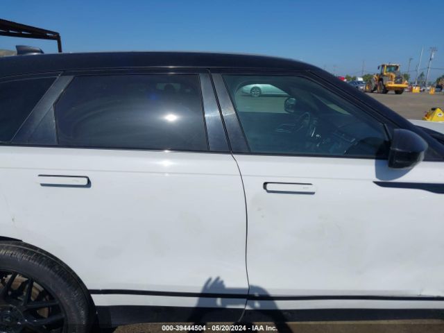 SALYL2RX0JA713507 Land Rover Range Rover Velar P250 Se R-dynamic