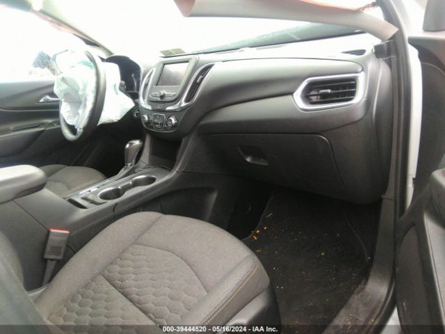 2020 CHEVROLET EQUINOX 2GNAXUEV7L6235803 Photo 4