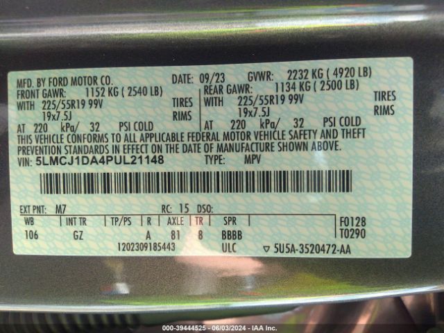 5LMCJ1DA4PUL21148 Lincoln Corsair Standard