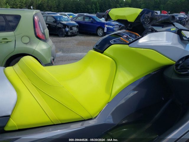 2021 SEADOO GTR 230 YDV42640A121      Photo 4