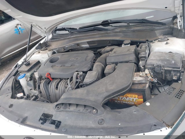 KIA Optima Lx 2018 5XXGT4L33JG272688 Image 10