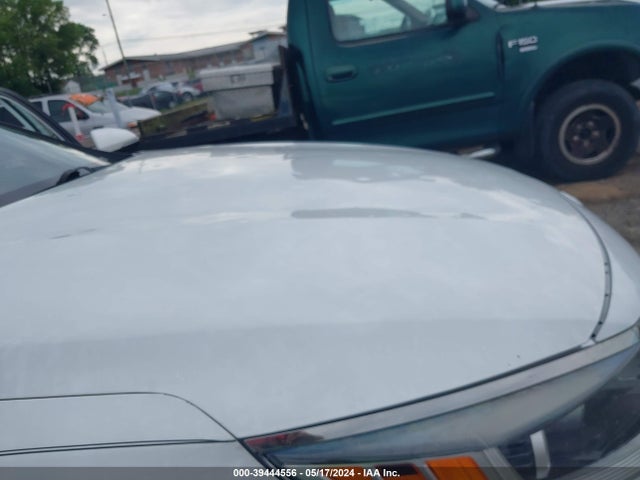 KIA Optima Lx 2018 5XXGT4L33JG272688 Image 6