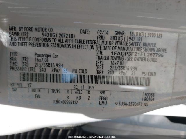 1FADP3F21EL267795 Ford FOCUS SE