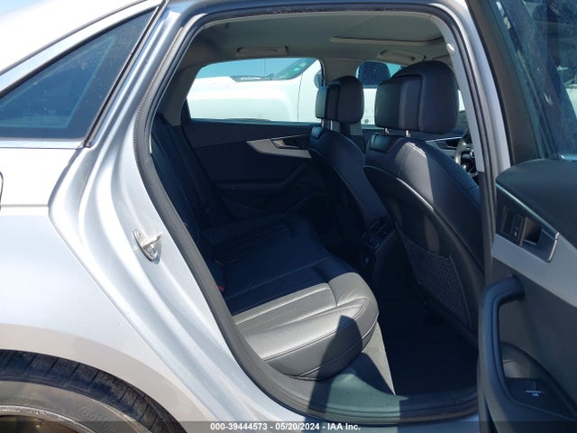 WAUENAF41JA110118 Audi A4 2.0t Premium/2.0t Tech Premium