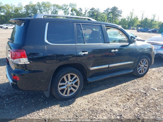JTJHY7AX8E4158714 Lexus LX 570