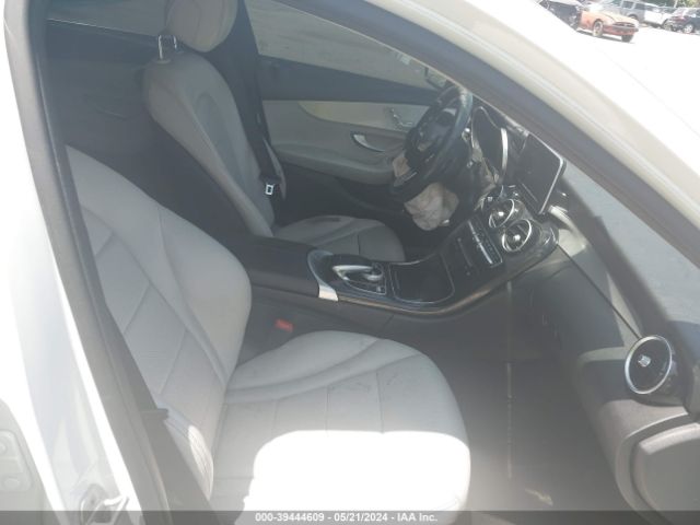 55SWF4JB3FU094285 Mercedes-Benz C 300