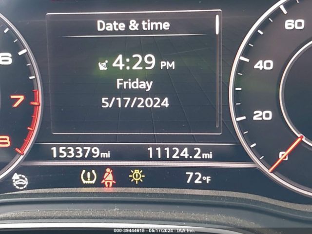 WAUTNAF50JA001679 Audi A5 2.0t Premium