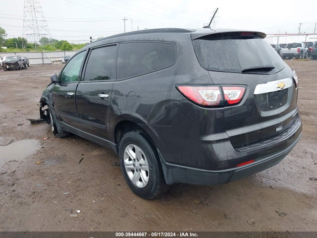 Chevrolet Traverse Ls 2015 1GNKRFED4FJ321918 Image 3