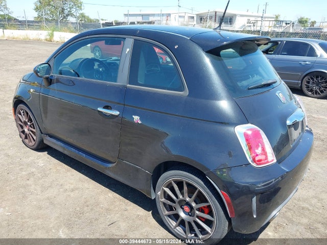 2013 FIAT 500 3C3CFFFH7DT743280 Photo 2