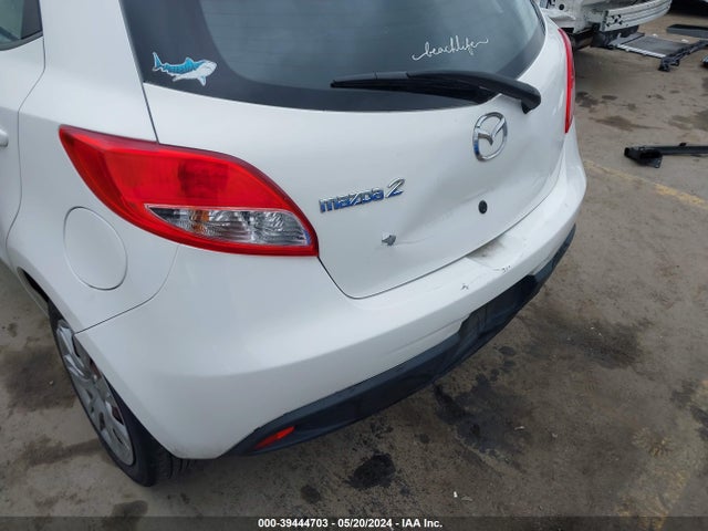 Mazda Mazda2 Sport 2014 JM1DE1KZXE0186884 Image 6