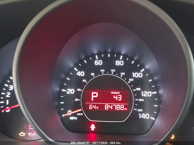 KIA SOUL + 2017 KNDJP3A52H7462705 Image 14