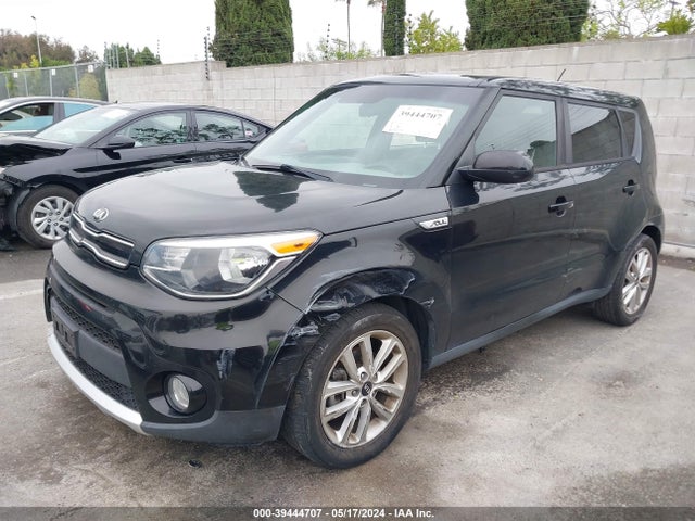 KIA SOUL + 2017 KNDJP3A52H7462705 Image 2
