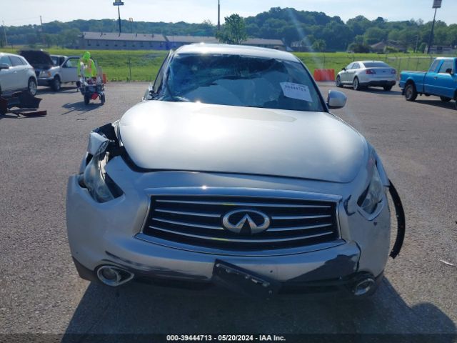 JN8CS1MW4GM752786 Infiniti QX70