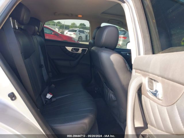 JN8CS1MW4GM752786 Infiniti QX70