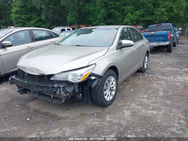 Toyota CAMRY LE 2017 4T1BF1FKXHU701599 Image 2