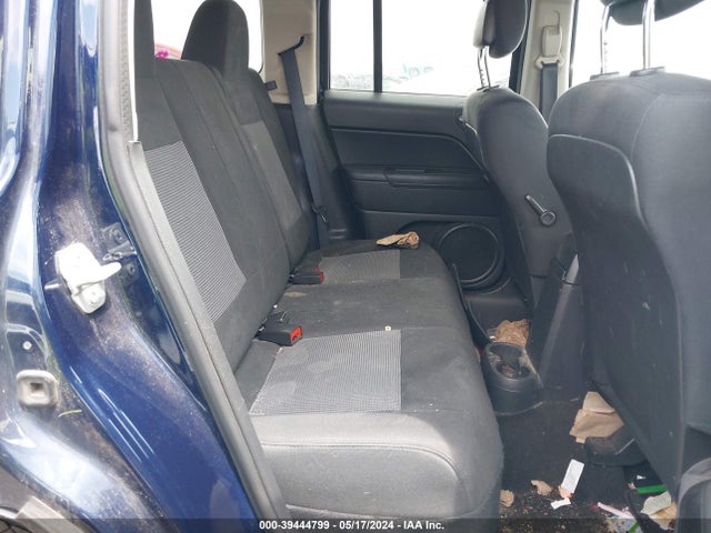 1C4NJRBB4FD225593 Jeep Patriot Sport