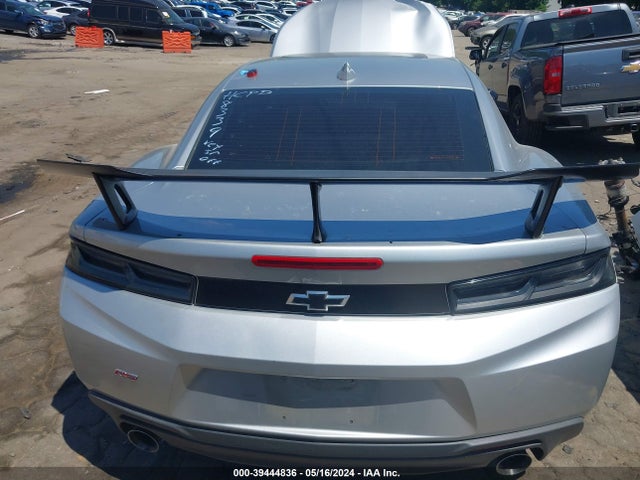 Chevrolet Camaro 1lt 2018 1G1FB1RS3J0158339 Image 16