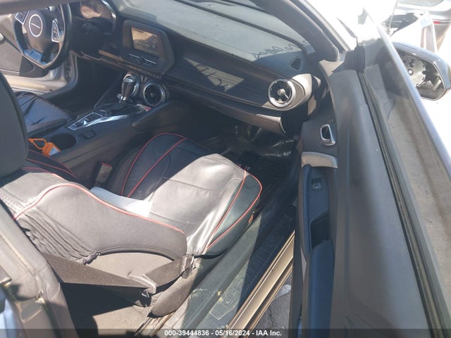 Chevrolet Camaro 1lt 2018 1G1FB1RS3J0158339 Image 5
