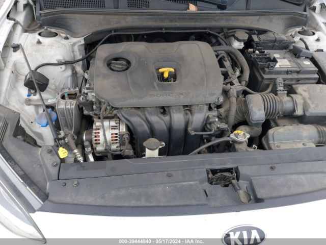 3KPF24AD9KE132679 KIA FORTE FE