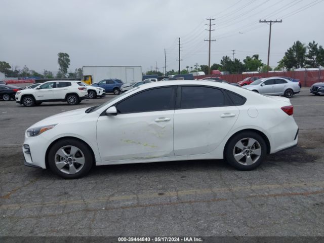 3KPF24AD9KE132679 KIA FORTE FE