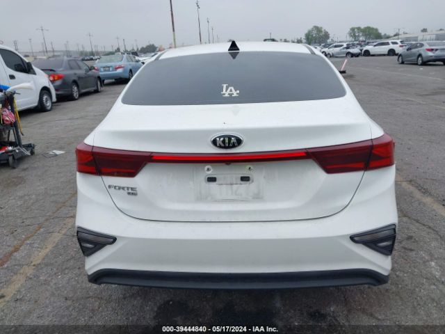 3KPF24AD9KE132679 KIA FORTE FE