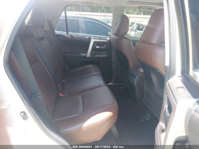 Toyota 4runner Limited 2016 JTEBU5JR2G5372262 Image 8
