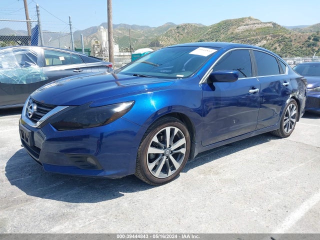 Nissan Altima 2.5 Sr 2016 1N4AL3AP7GC291023 Image 2