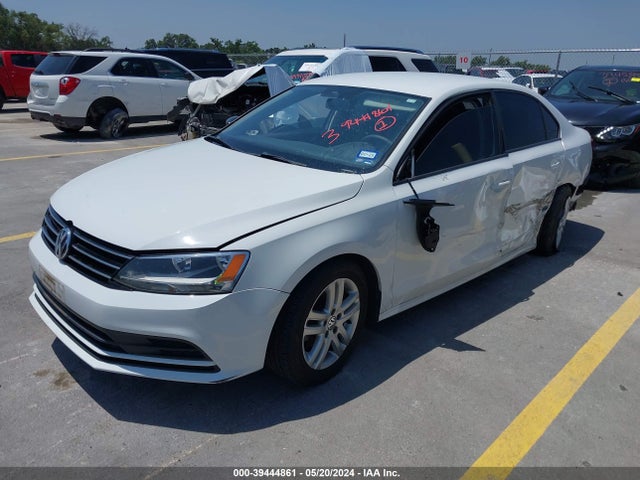 3VW2K7AJ2FM211819 Volkswagen Jetta 2.0l S