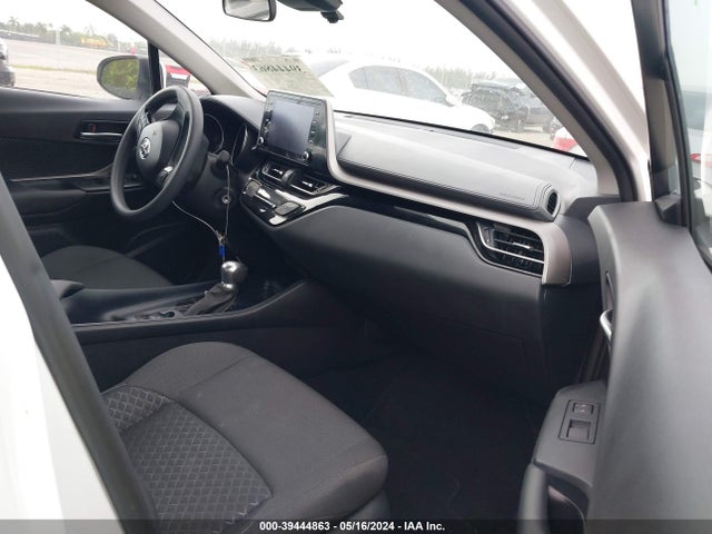 Toyota C-HR LE 2021 NMTKHMBX5MR130540 Image 5