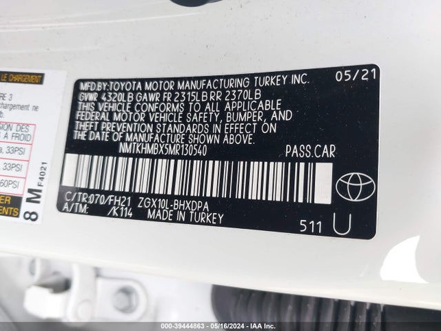 Toyota C-HR LE 2021 NMTKHMBX5MR130540 Image 9