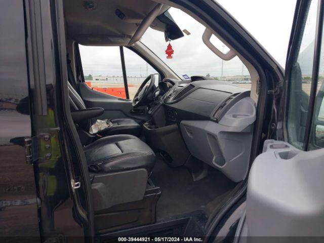1FBZX2ZMXHKB53008 Ford Transit-350 Xlt