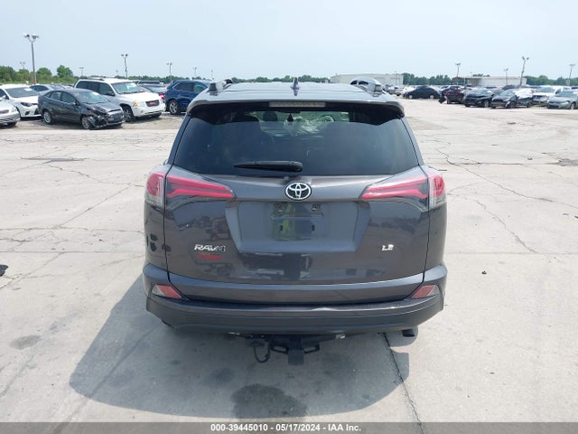 Toyota RAV4 LE 2018 JTMZFREV5JJ207638 Image 16