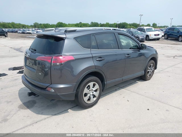 Toyota RAV4 LE 2018 JTMZFREV5JJ207638 Image 4