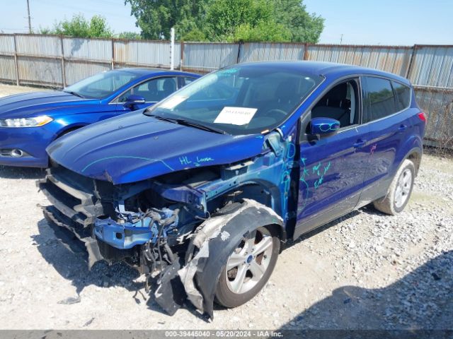 1FMCU9GXXGUC18597 Ford ESCAPE SE
