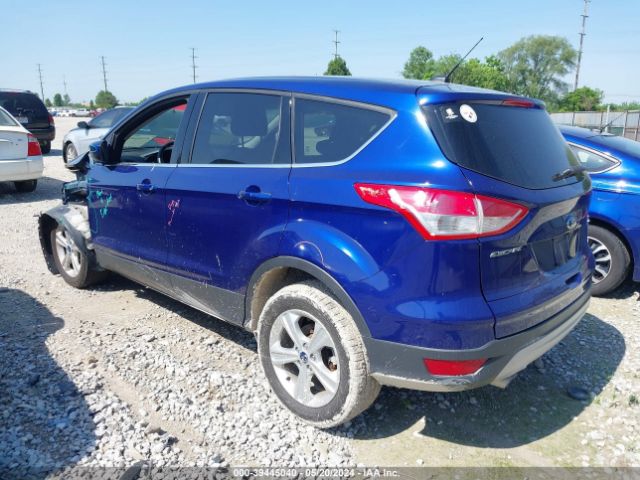 1FMCU9GXXGUC18597 Ford ESCAPE SE