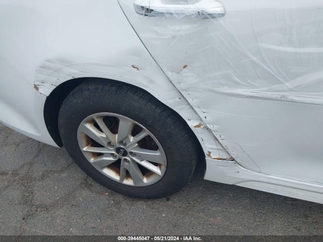 KIA Optima Lx 2018 5XXGT4L35JG191451 Image 6