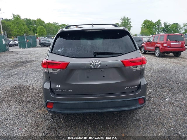 Toyota Highlander Xle 2017 5TDJZRFH5HS415593 Image 16
