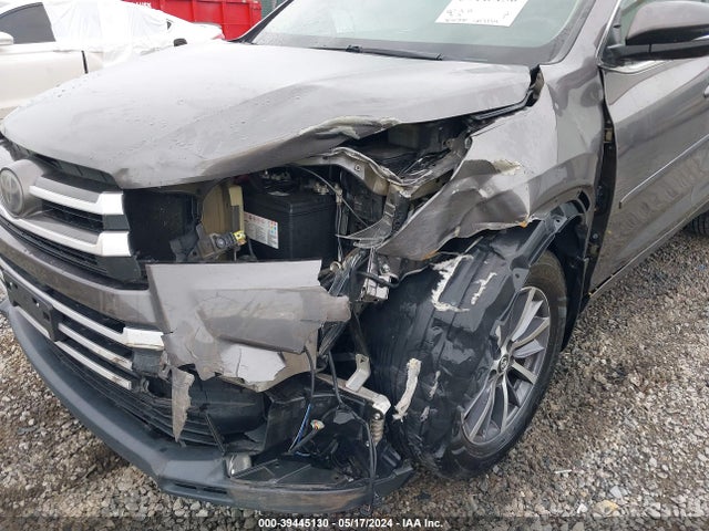 Toyota Highlander Xle 2017 5TDJZRFH5HS415593 Image 6