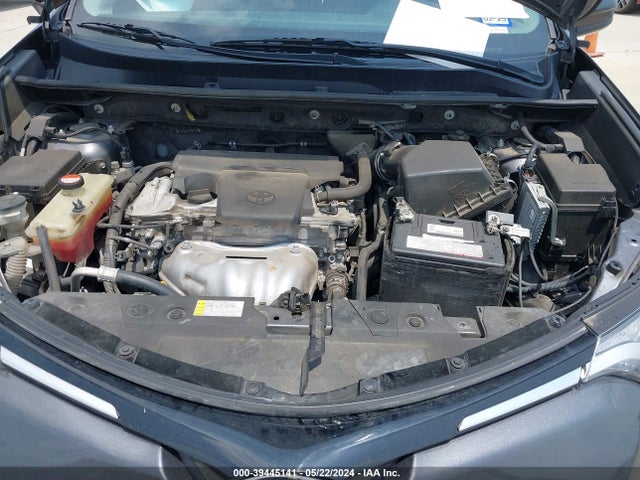 Toyota RAV4 LE 2016 JTMZFREV3GD084123 Image 10