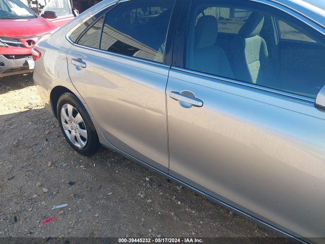 Toyota CAMRY LE 2017 4T1BF1FK4HU293326 Image 17