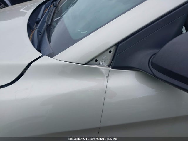 Hyundai ELANTRA SE 2018 5NPD74LF2JH301863 Image 14