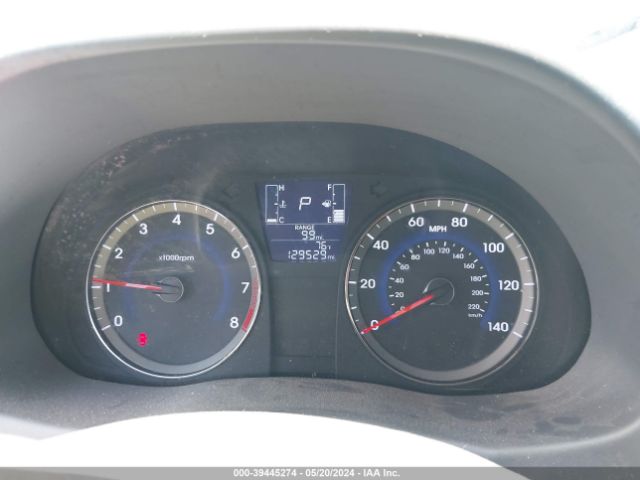 KMHCT4AE4HU217069 Hyundai ACCENT SE